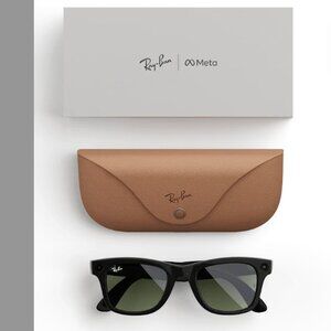 Ray-Ban Meta - Wayfarer glasses with Meta AI
